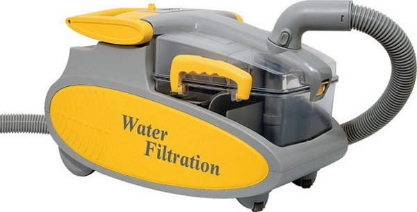  Vacuum cleaner with aquafilter