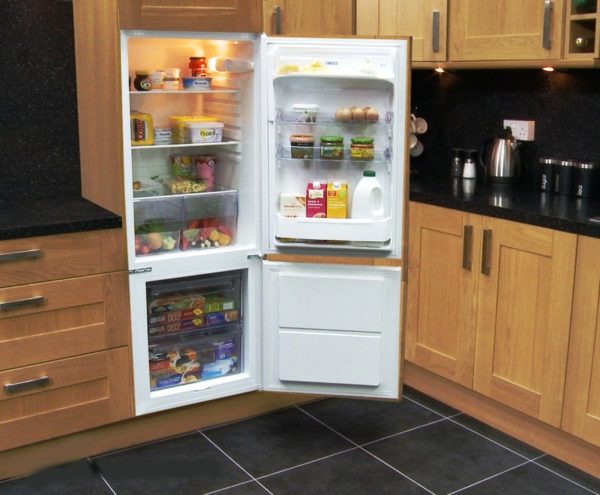  Two-compartment refrigerator