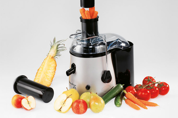  Universal Juicer