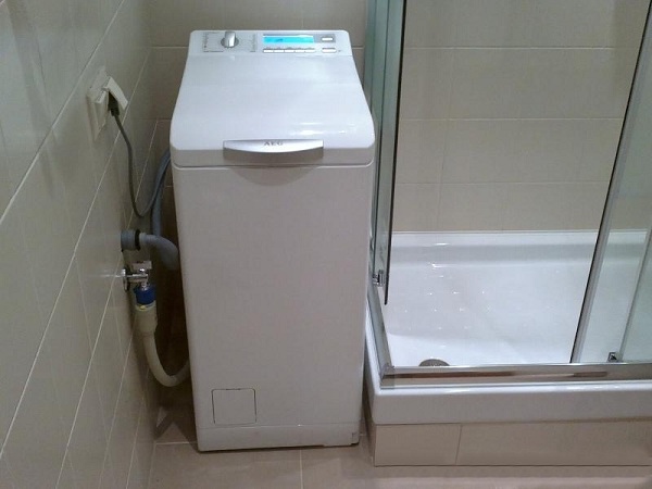  Narrow washing machine