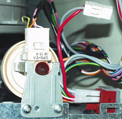  Washing machine water level sensor