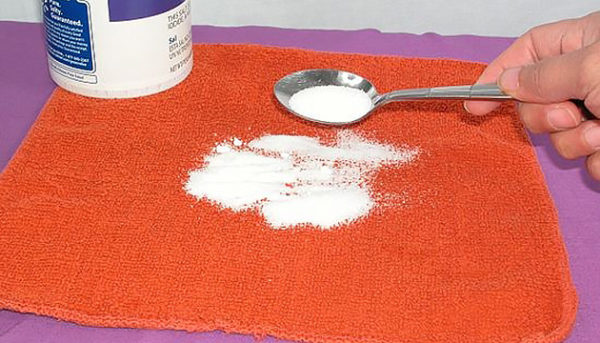  Iron cleaning with salt