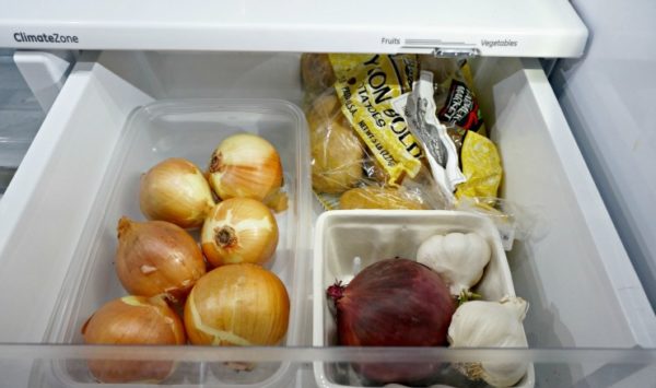  Onions in the refrigerator