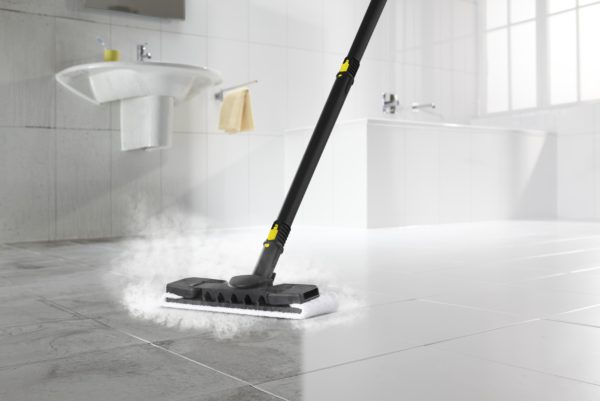  Vacuum cleaner steam cleaner