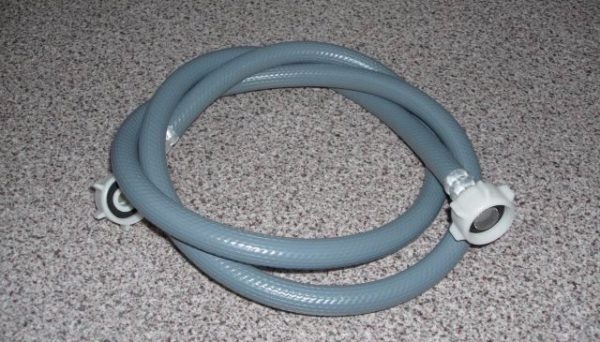  Water supply hose