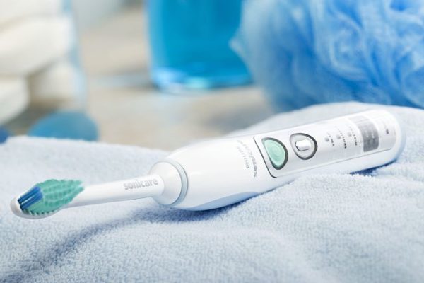  Philips Sonicare brush