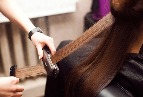  Treatment of split ends with infrared irons