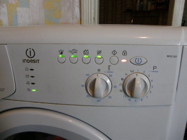  Indesit washing machine