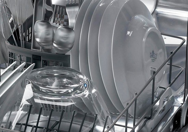  Dishes in the dishwasher