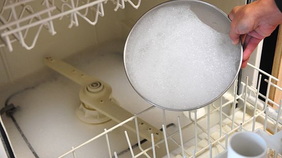  Excess foaming in the dishwasher