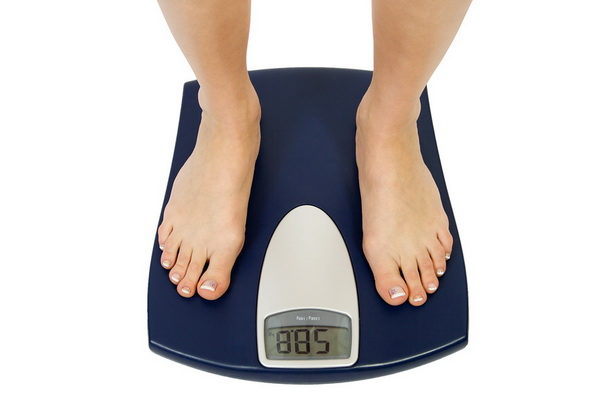  How to stand on the scales