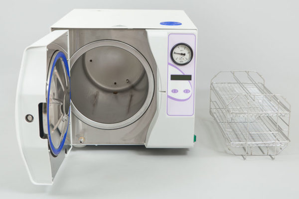  Tabletop autoclave