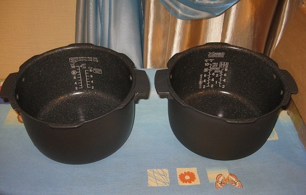  Two bowls