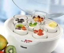  Yogurt maker