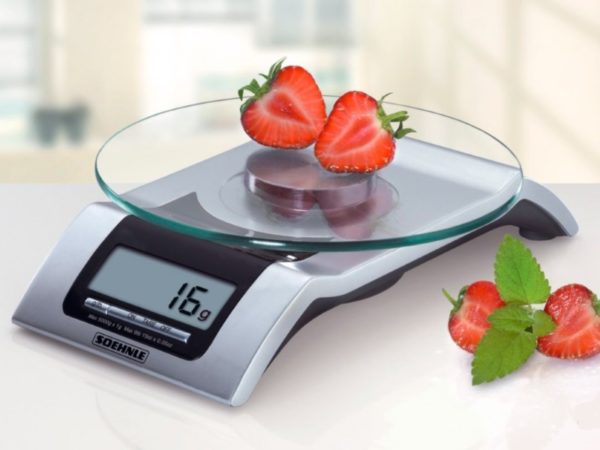  Electronic model of kitchen scales