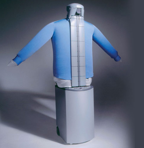  Ironing steam mannequin