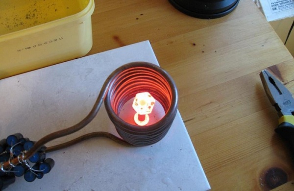  Induction Heater