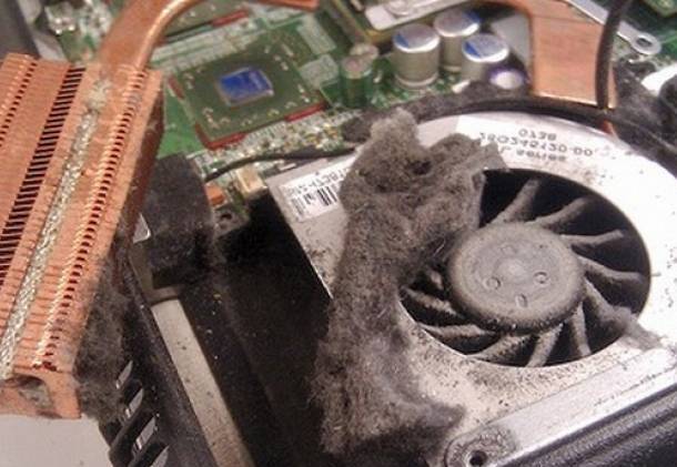  Dust inside the case