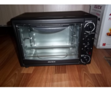  Electric tabletop oven