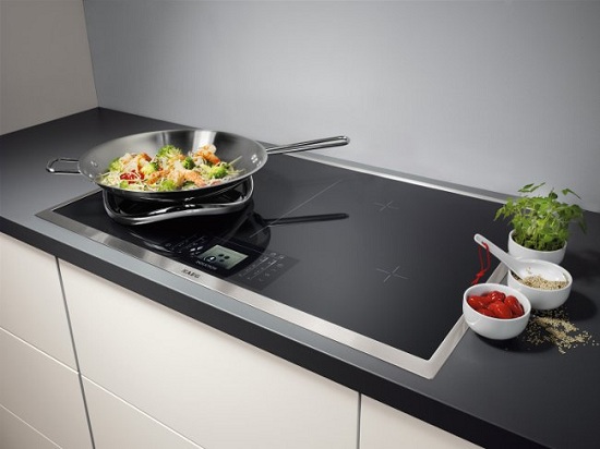  Built-in induction hob