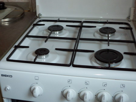  Gas stove