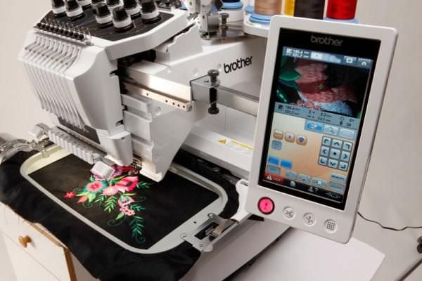  Embroidery Machine