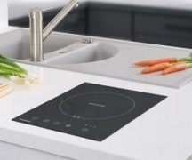  Cuisinière à induction