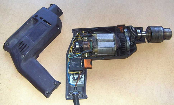  Disassembled drill