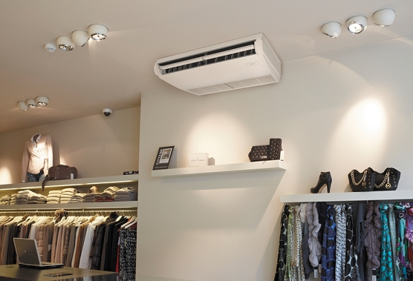  Air conditioning on the ceiling