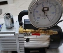  Vacuum pump