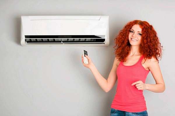  Redhead girl includes air conditioning