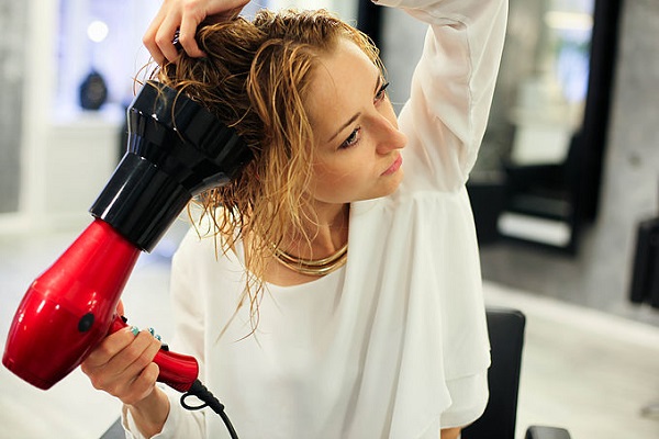  Head massage with diffuser