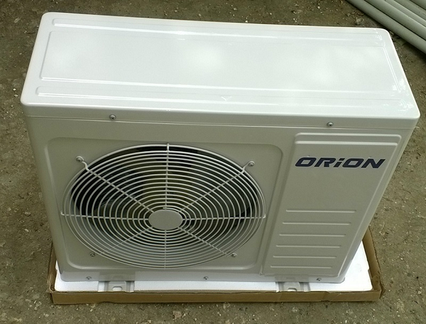  Air conditioner outdoor unit