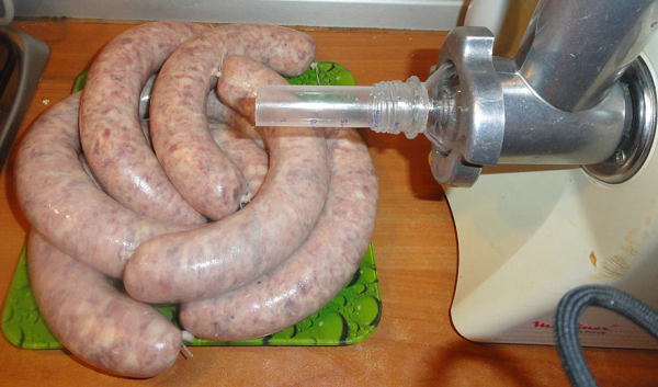  Meat grinder for making sausages