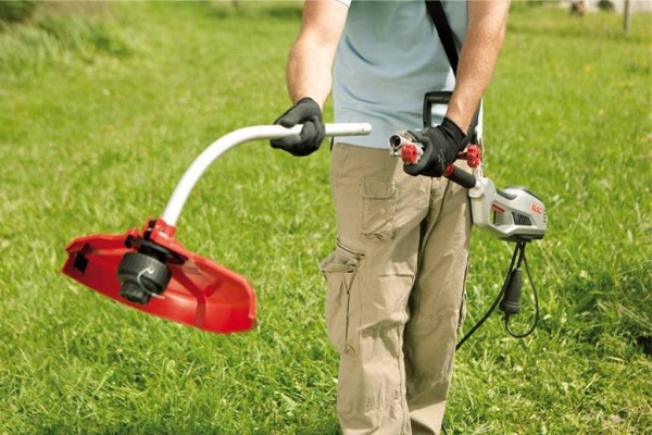  Run electric trimmer