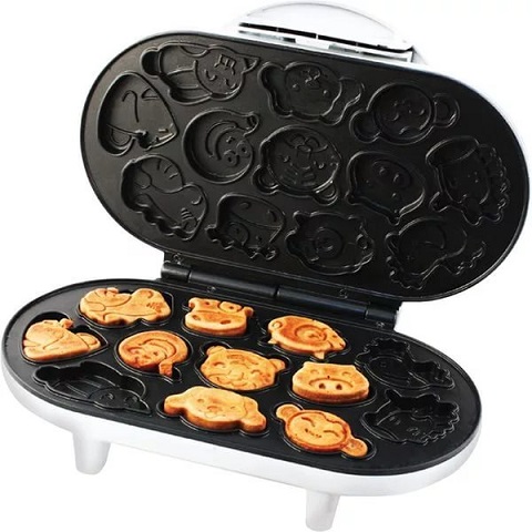  Waffle iron with animal figures