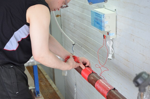  Electromagnetic filter for water Aquaschit Du 60 in the boiler room of Moscow