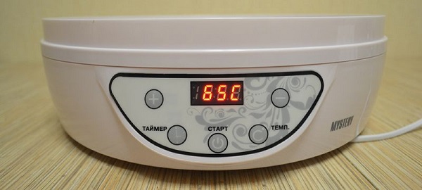  Dehydrator with timer