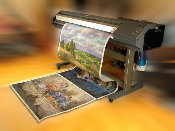  Plotter in a photo studio