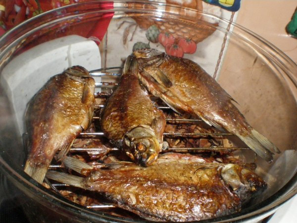  Smoked fish