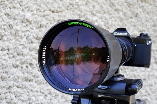  Telephoto lens