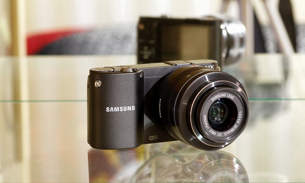  Samsung NX1100