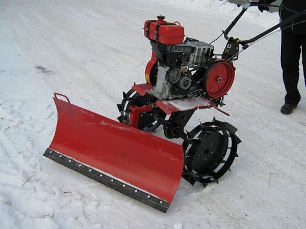  Snow removal motoblock