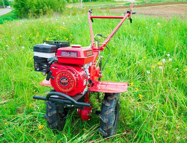  Motoblock with a gasoline engine