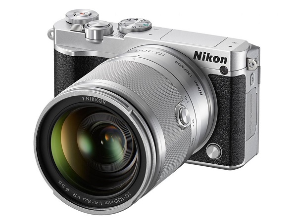  Mirrorless camera