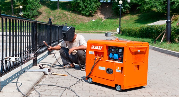  Electric generator for welding