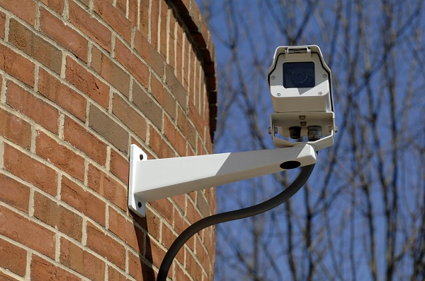  Surveillance camera