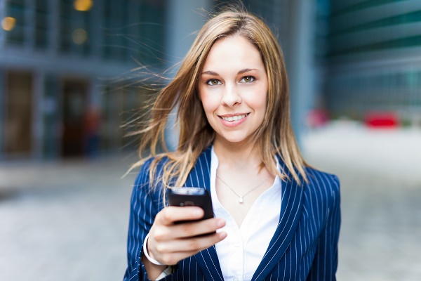  Girl with phone