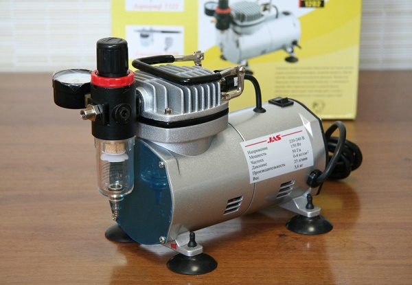  Airbrush Compressor