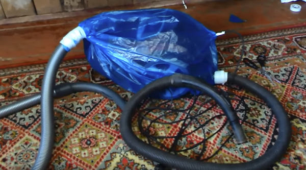  Vacuum cleaner in a package hermetically